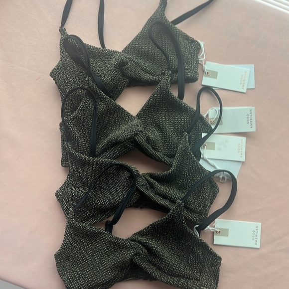 Priced for 1 Good American Swim | Twist Bikini Top (Metallic) Size 0/XXS - Picture 7 of 7